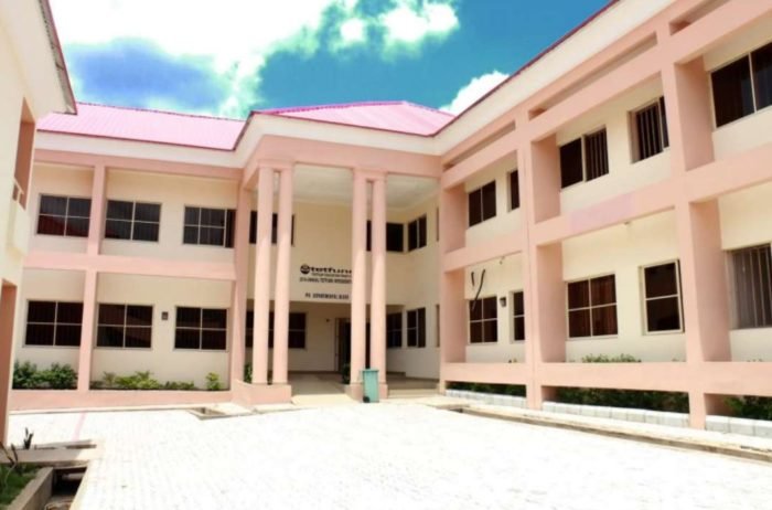 Nigeria University that Accepts two Sittings